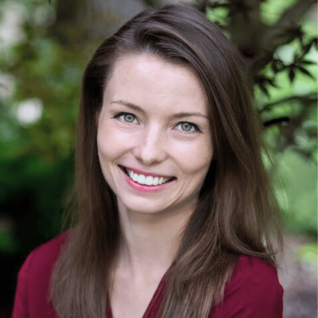 Emma Jarratt - photo